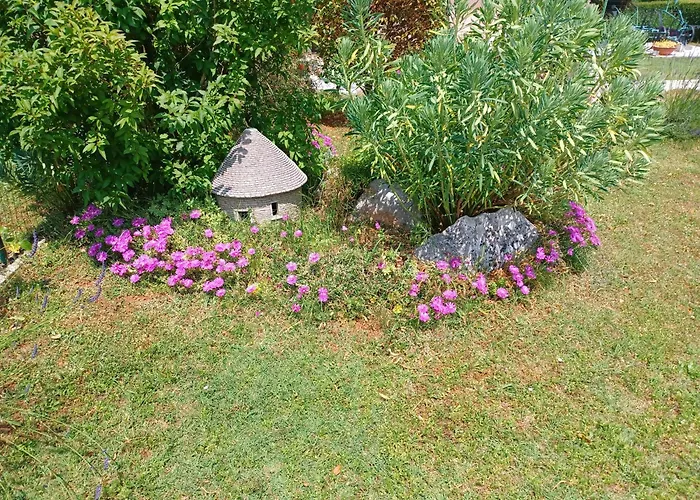 Marija Semesterbostad *